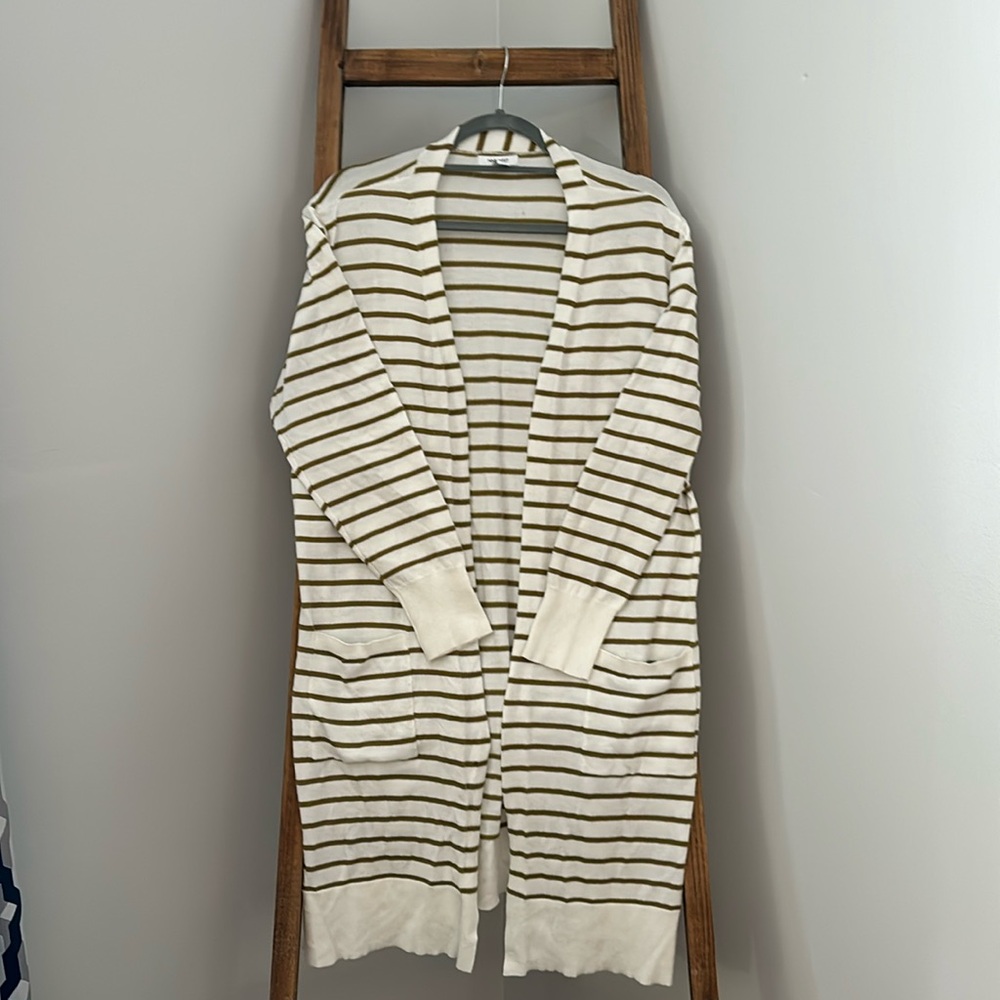 Women’s Cardigan